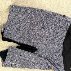 Lululemon shorts XL